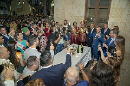 Cargos Festeros Plaza Mayor 2022 - Foto 8