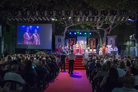 Cargos Festeros Plaza Mayor 2022 - Foto 93